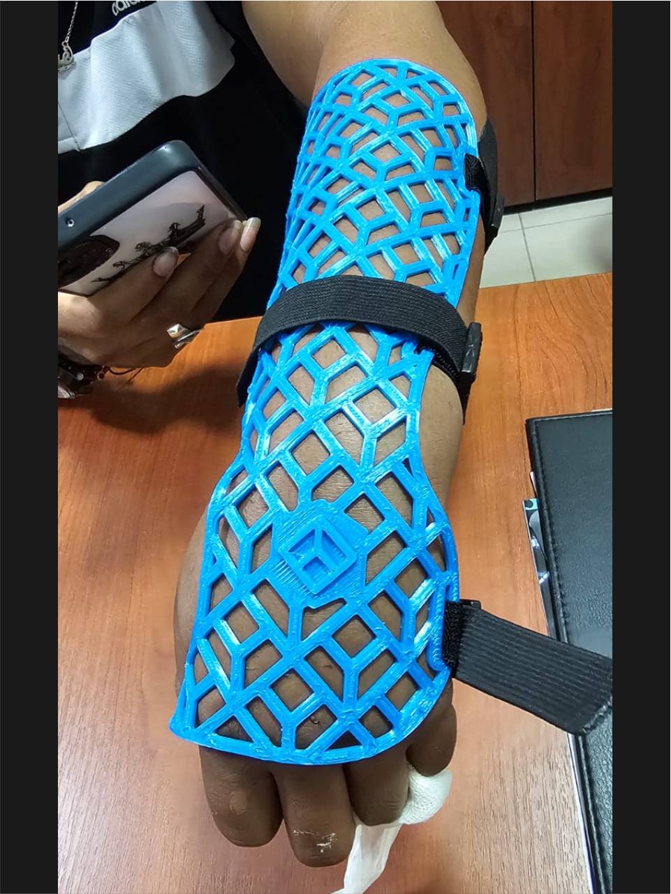 Soporte de muñeca en flexión palmar