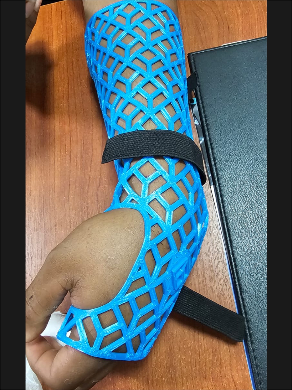 Soporte de muñeca en flexión palmar