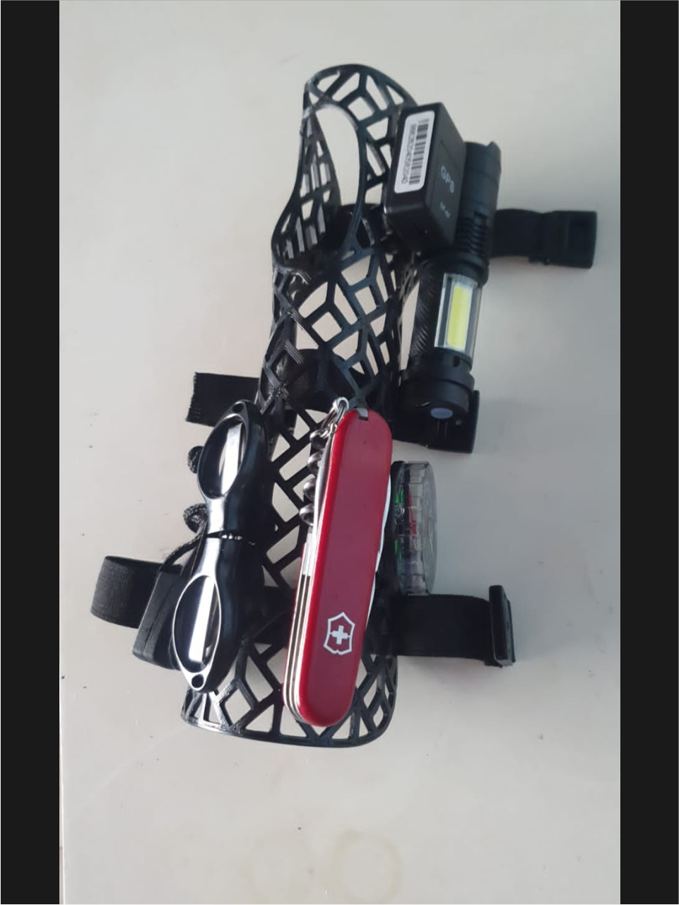 Férula radial adaptada para uso clínico y funcional